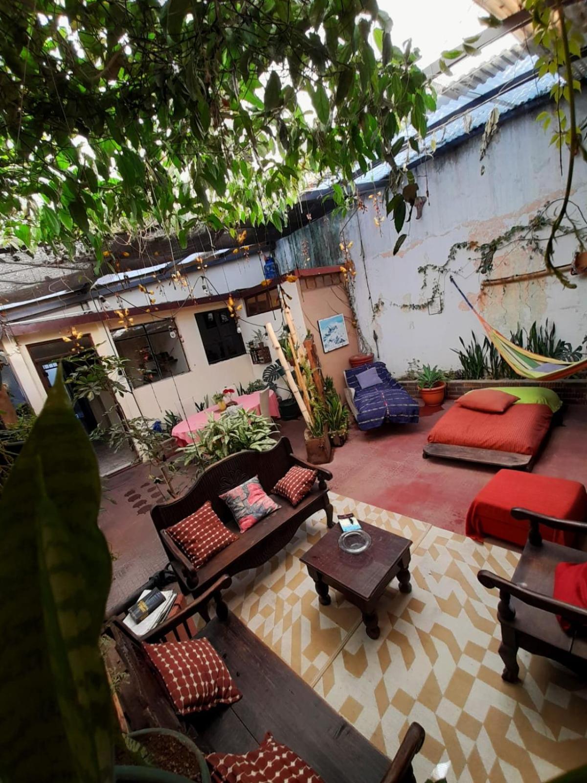Estancia para turistas zona 4, rodeada de restaurantes, bares y lugares de interes Guatemala Exterior foto